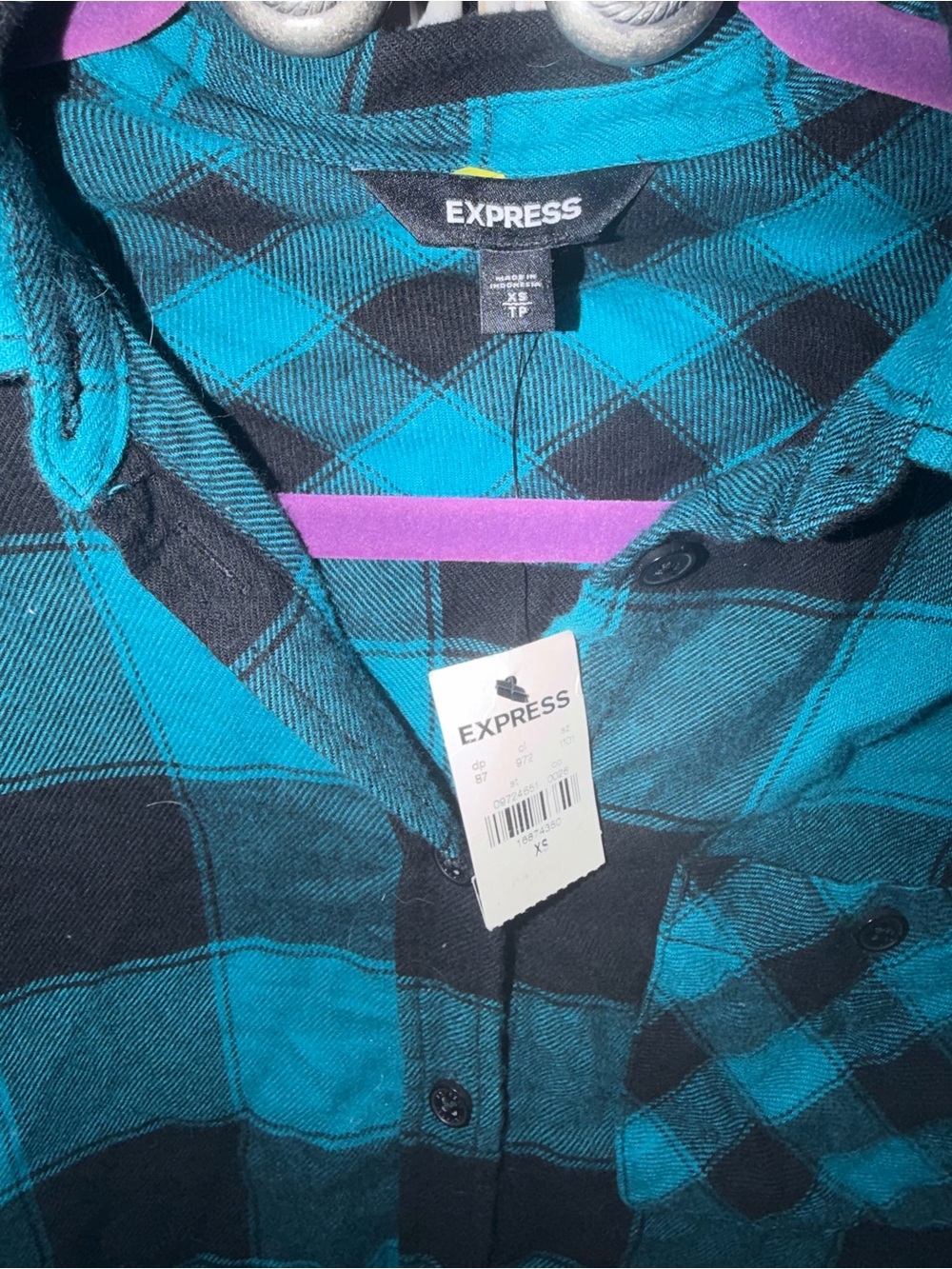 Express women’s blue/black plaid button front cropped shirt size XS NWT - Picture 3 of 6